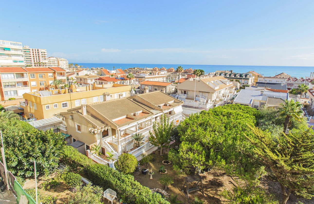 Reventa - Apartamento / piso -
Torrevieja - La Mata