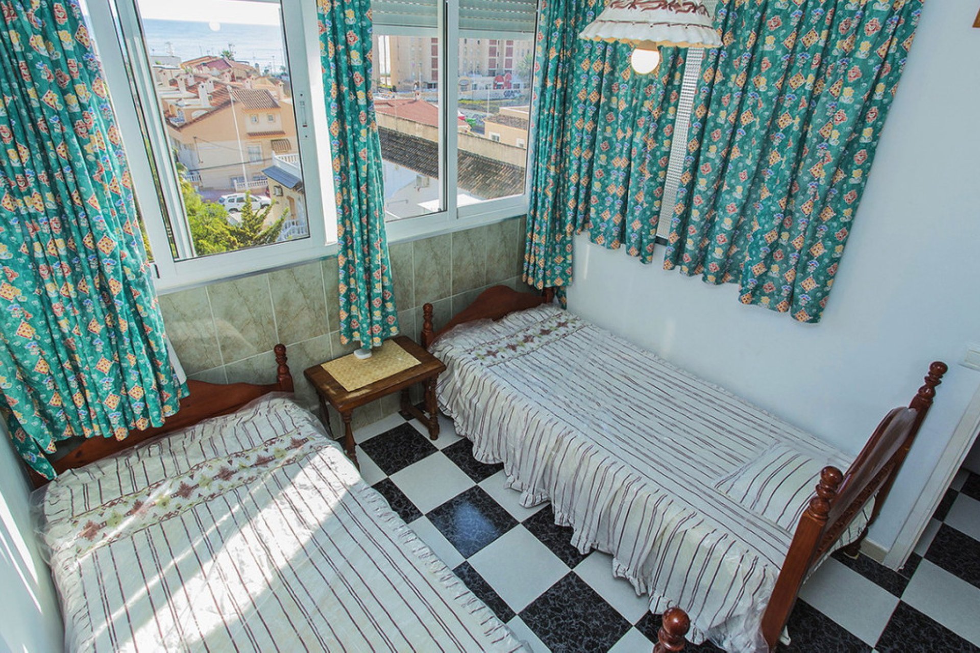 Reventa - Apartamento / piso -
Torrevieja - La Mata