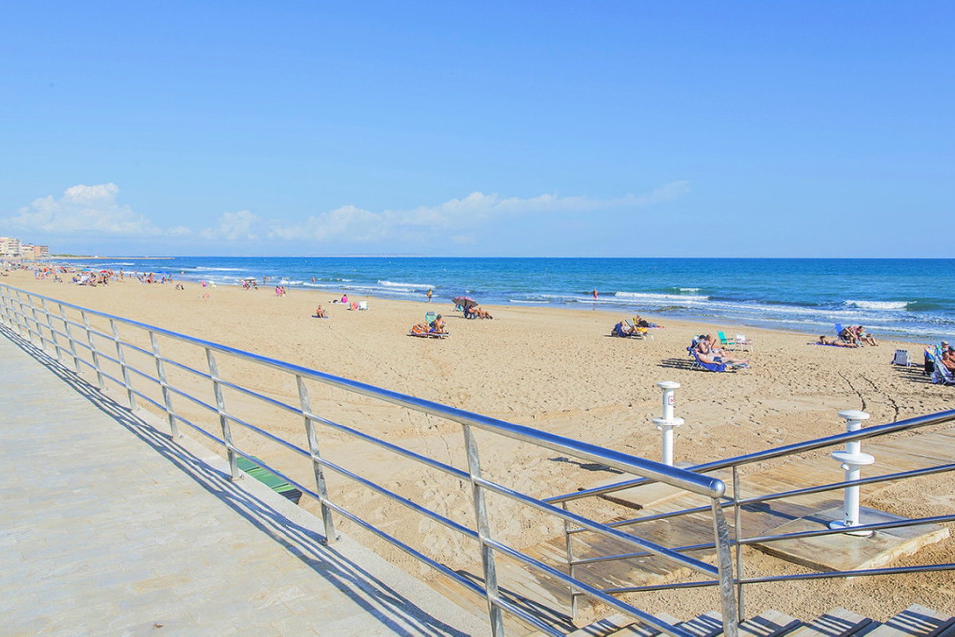 Reventa - Apartamento / piso -
Torrevieja - La Mata