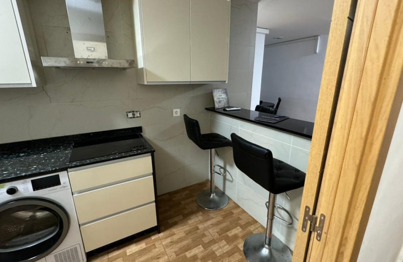 Reventa - Apartamento / piso -
Torrevieja - La Mata