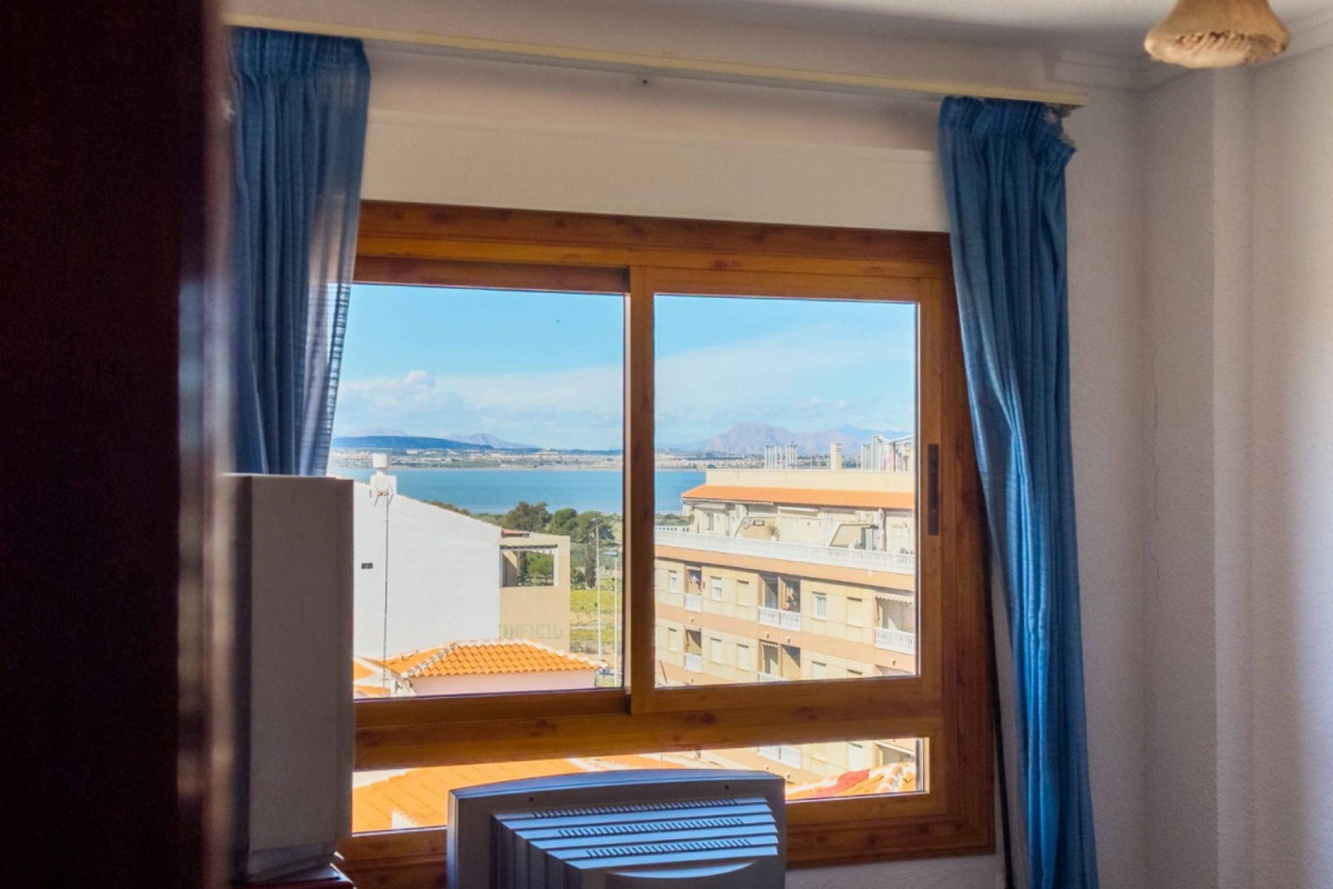 Reventa - Apartamento / piso -
Torrevieja - La Mata