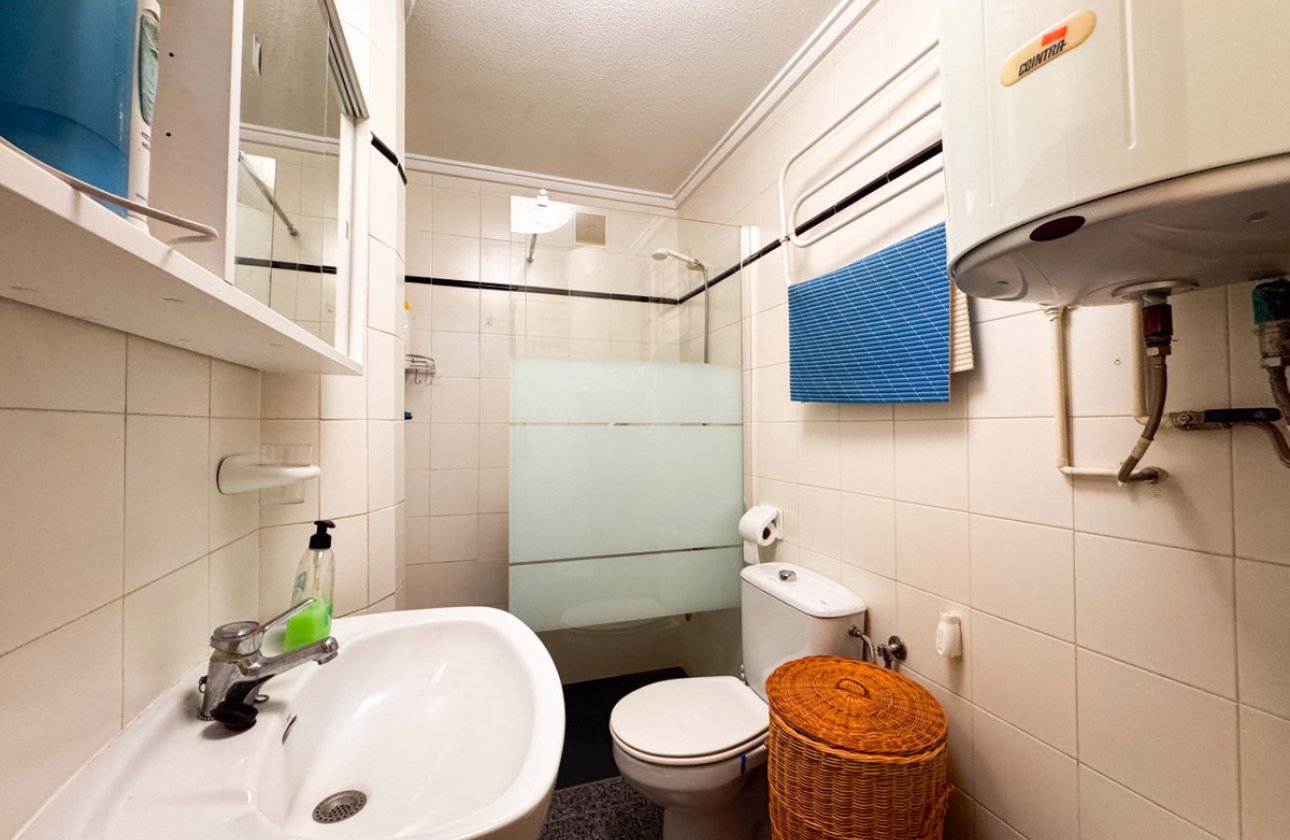 Reventa - Apartamento / piso -
Torrevieja - La Mata