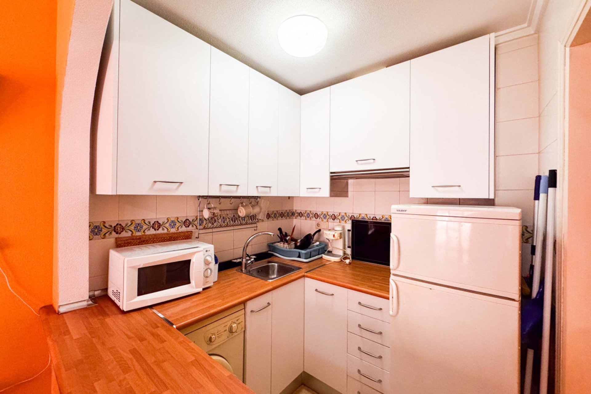 Reventa - Apartamento / piso -
Torrevieja - La Mata