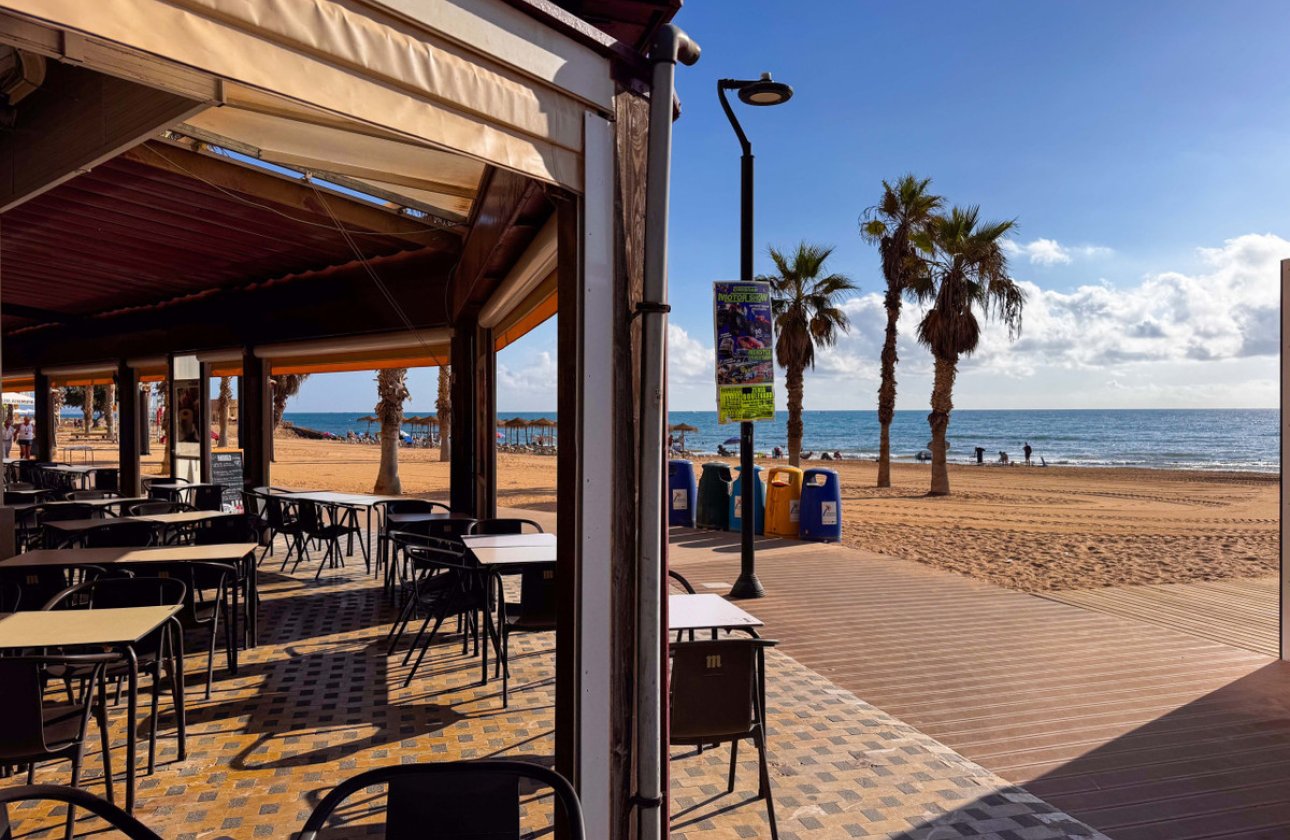 Reventa - Apartamento / piso -
Torrevieja - La Mata