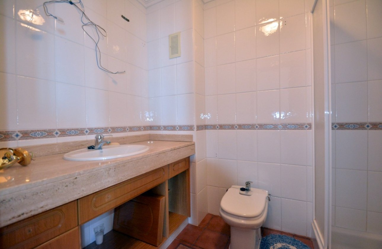 Reventa - Apartamento / piso -
Torrevieja - La Mata