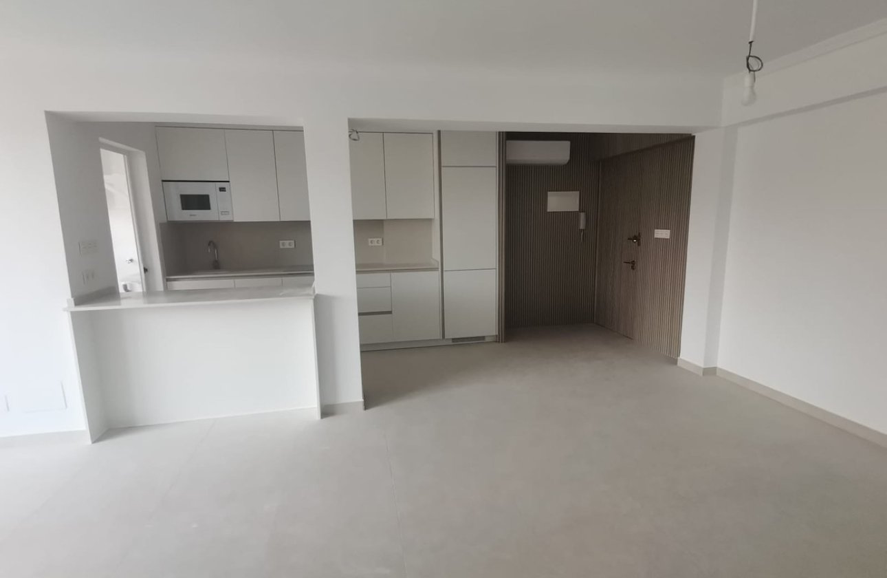 Reventa - Apartamento / piso -
Torrevieja - La Mata