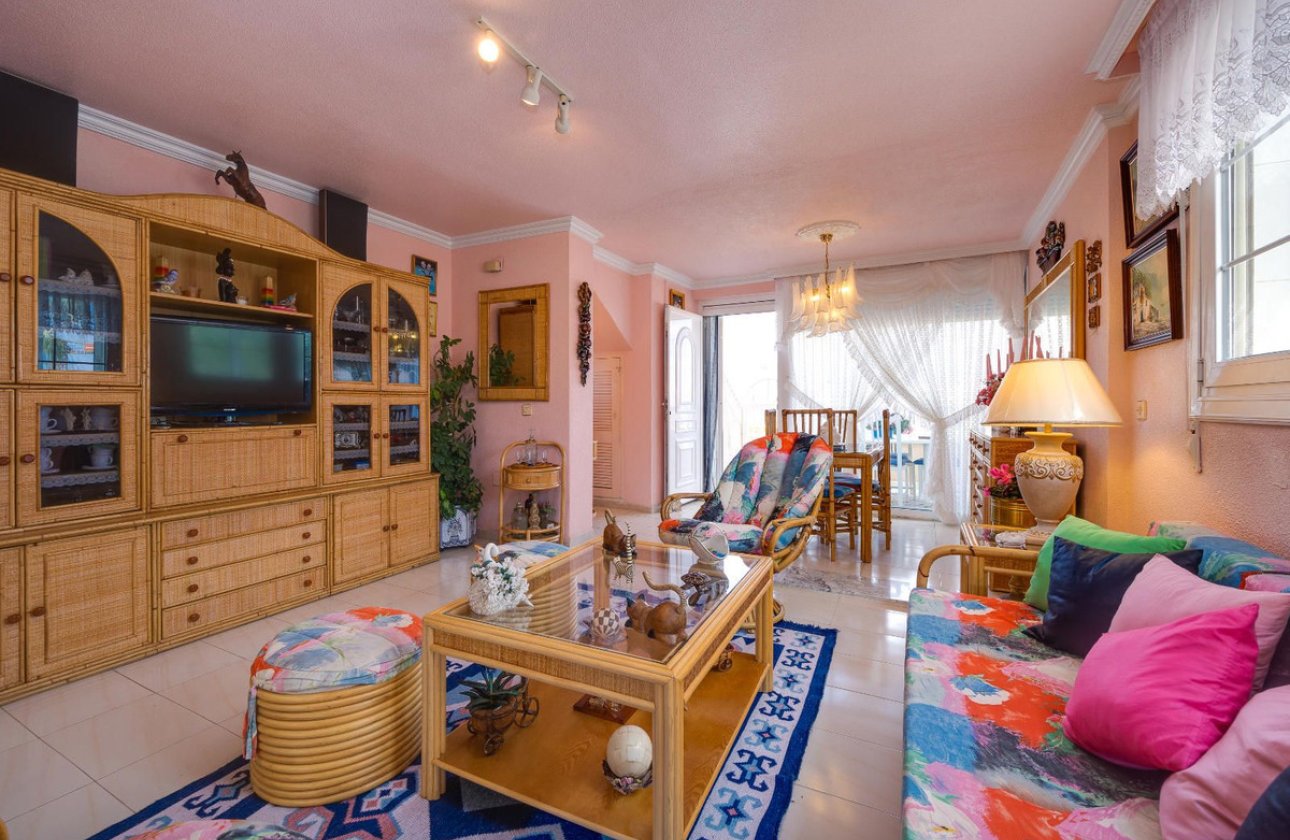 Reventa - Apartamento / piso -
Torrevieja - La Mata