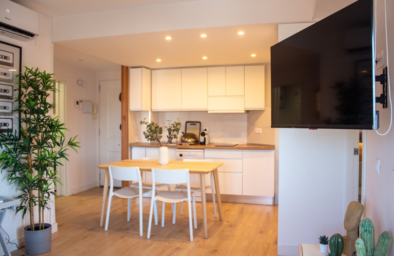 Reventa - Apartamento / piso -
Torrevieja - La Mata