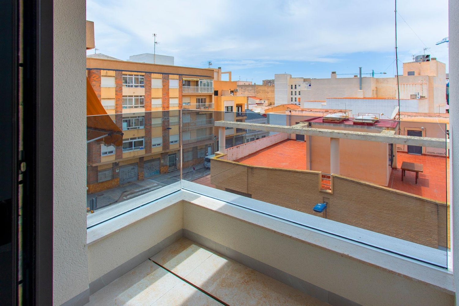 Reventa - Apartamento / piso -
Torrevieja - Paseo maritimo