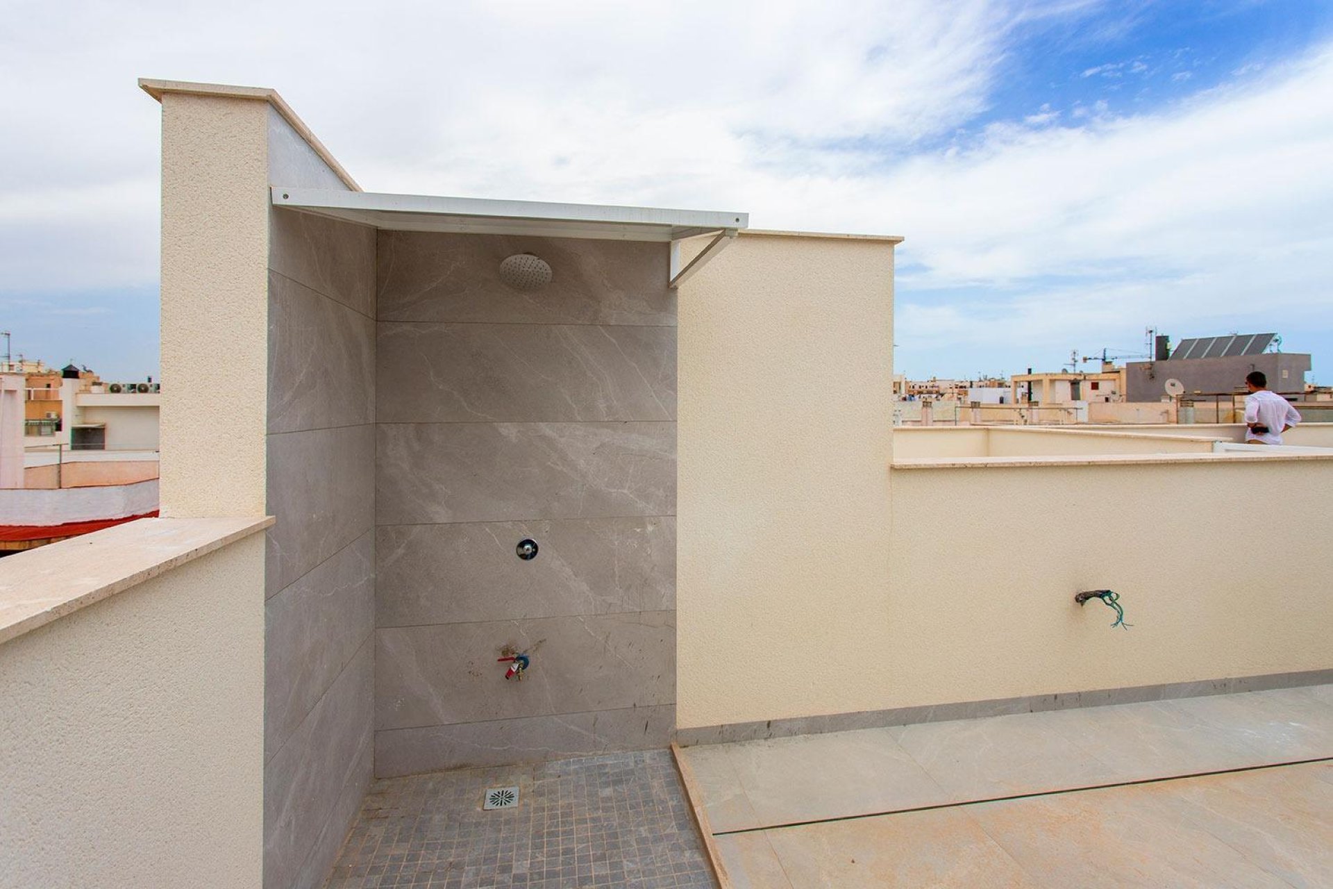 Reventa - Apartamento / piso -
Torrevieja - Paseo maritimo