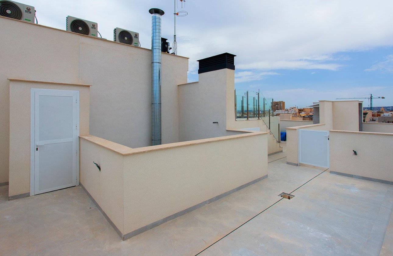 Reventa - Apartamento / piso -
Torrevieja - Paseo maritimo