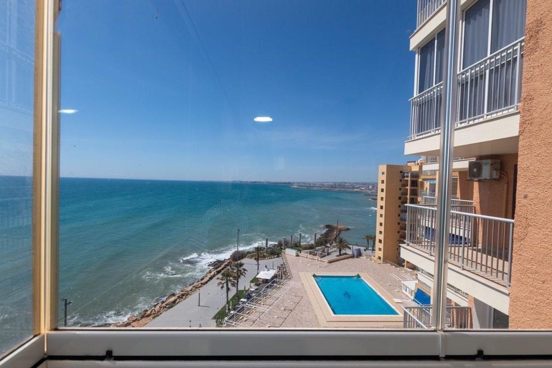 Reventa - Apartamento / piso -
Torrevieja - Playa del Cura