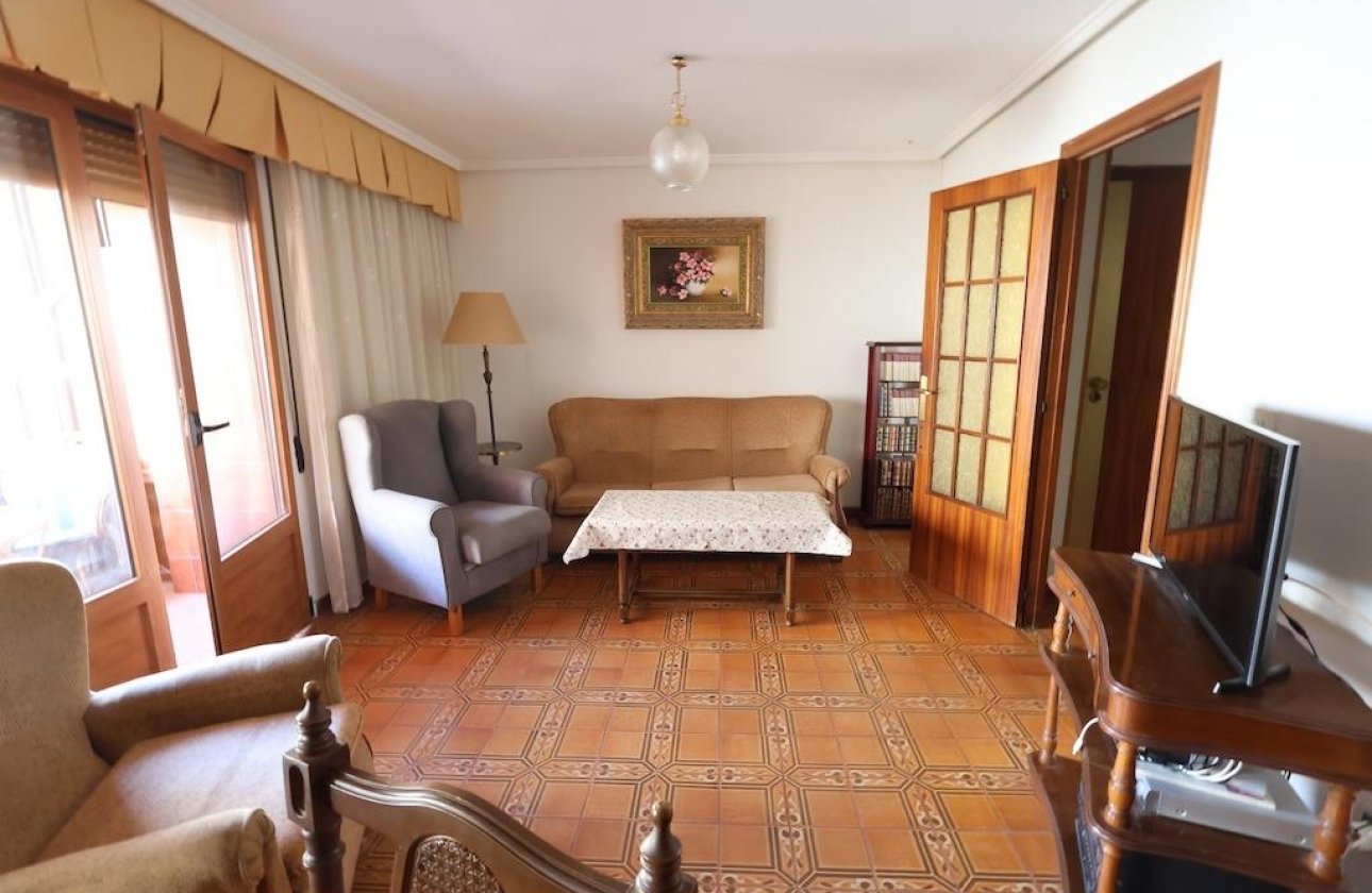 Reventa - Apartamento / piso -
Torrevieja - Playa del Cura