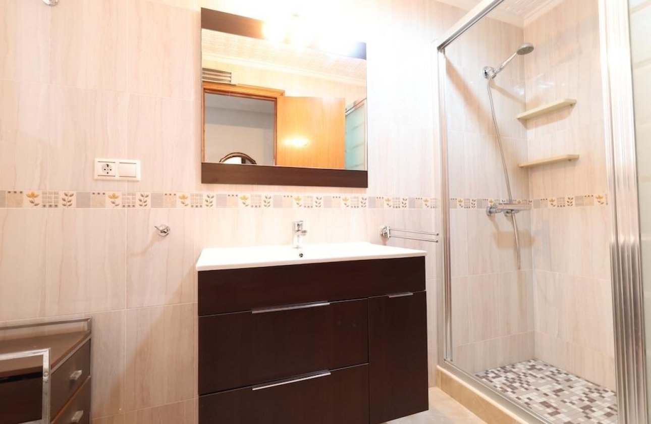 Reventa - Apartamento / piso -
Torrevieja - Playa del Cura