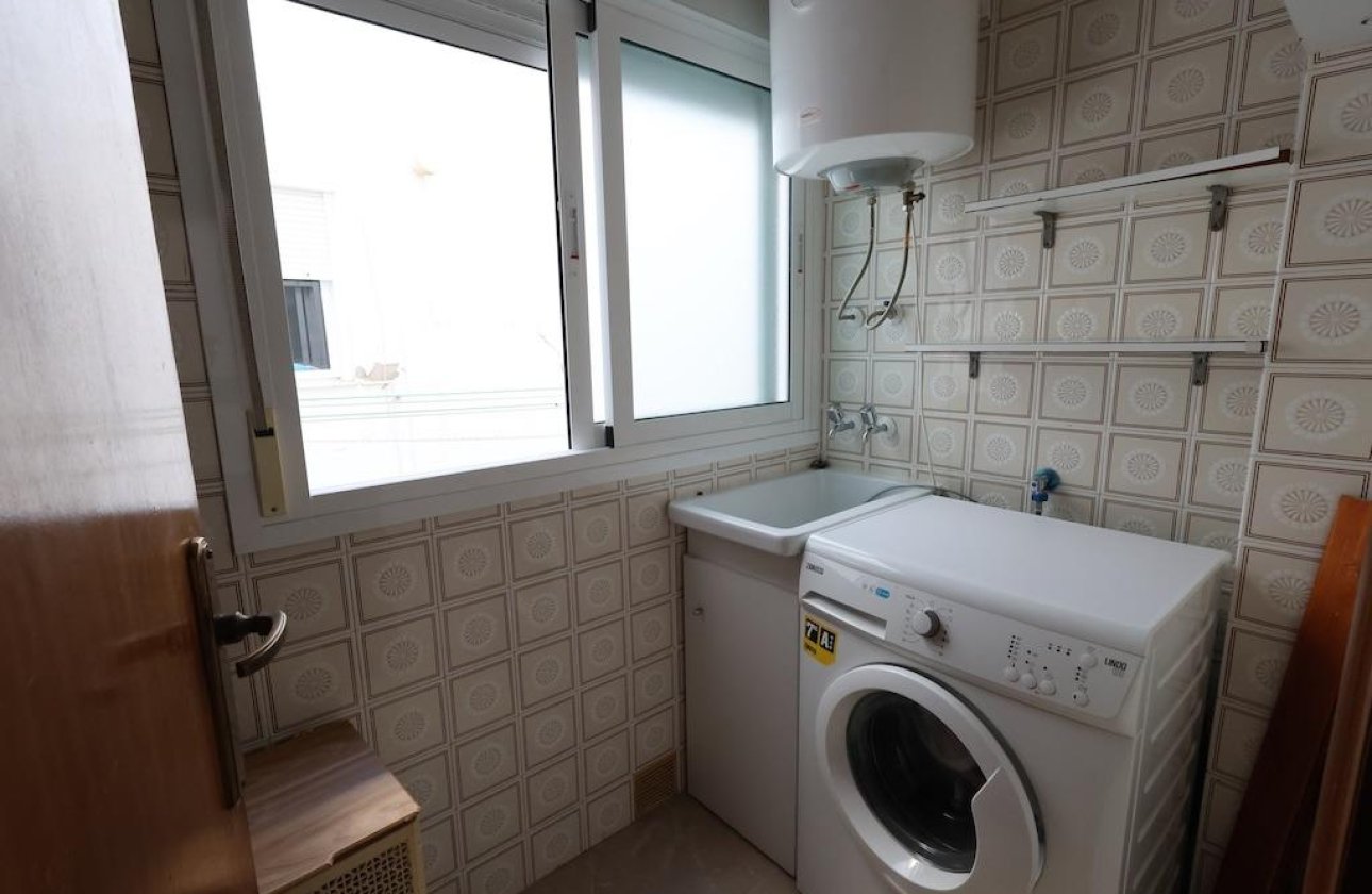 Reventa - Apartamento / piso -
Torrevieja - Playa del Cura