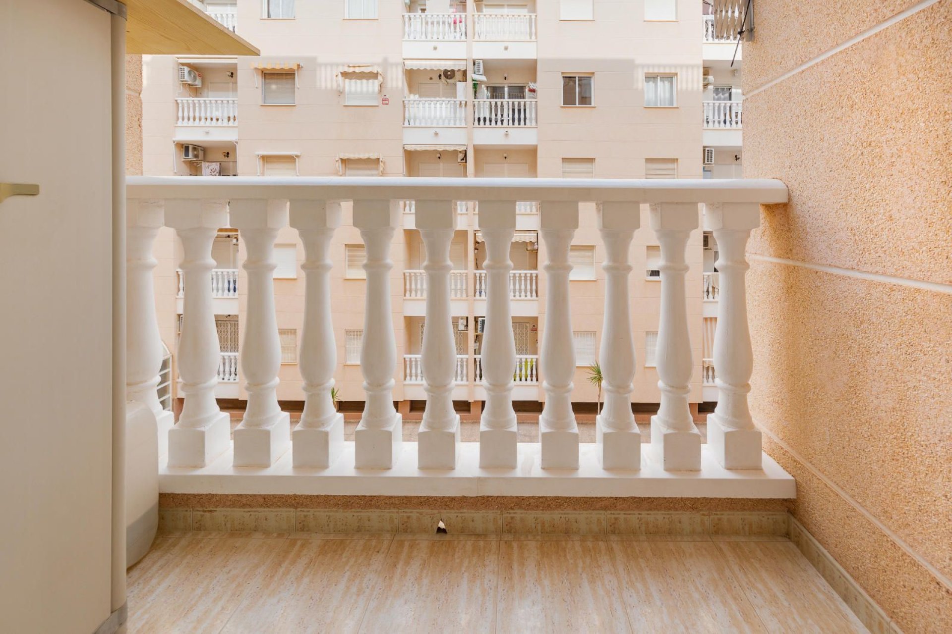 Reventa - Apartamento / piso -
Torrevieja - Playa del Cura