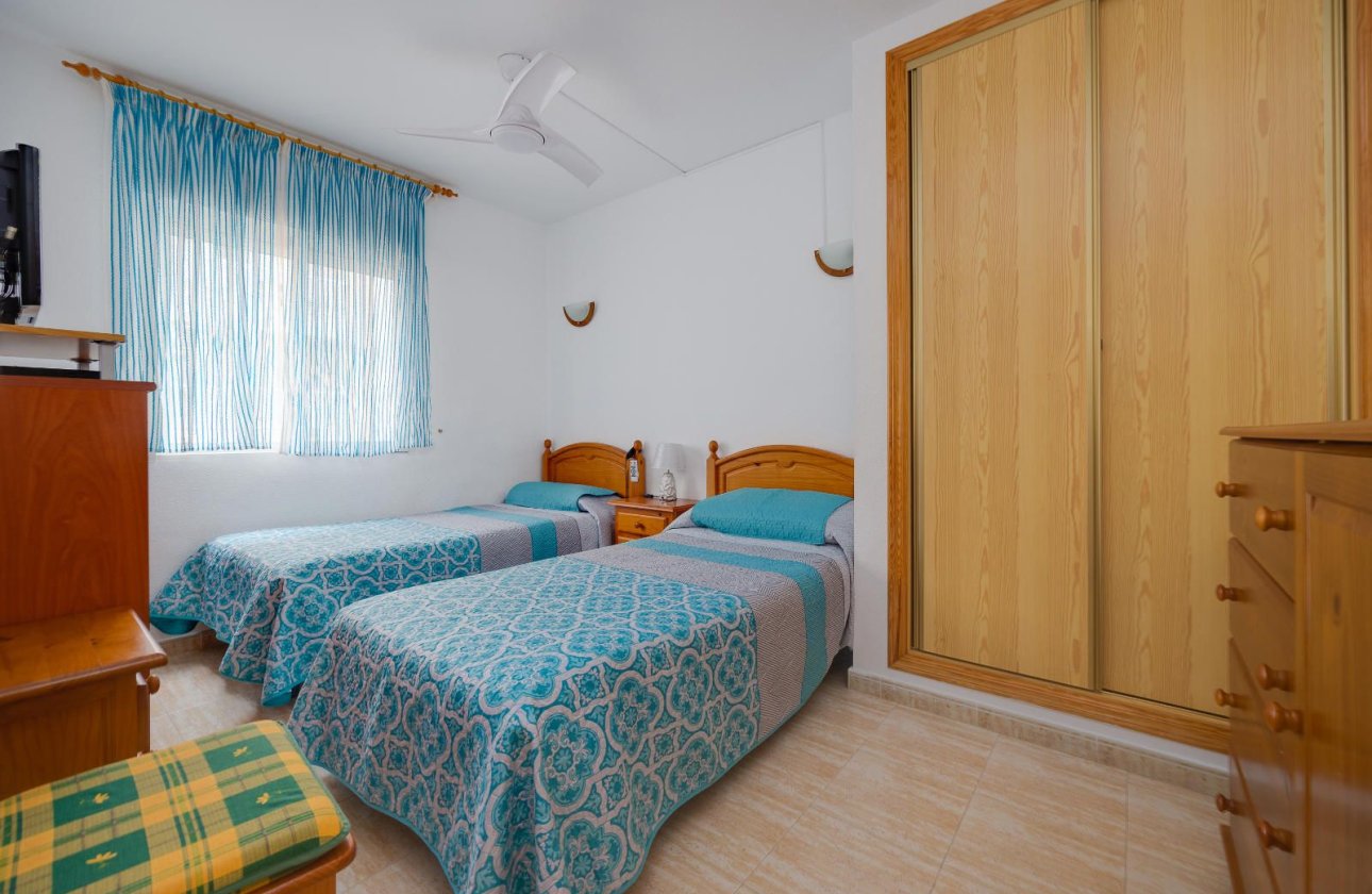 Reventa - Apartamento / piso -
Torrevieja - Playa del Cura