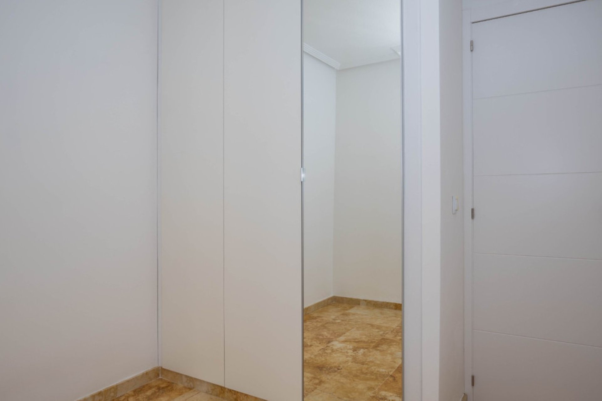 Reventa - Apartamento / piso -
Torrevieja - Playa del Cura