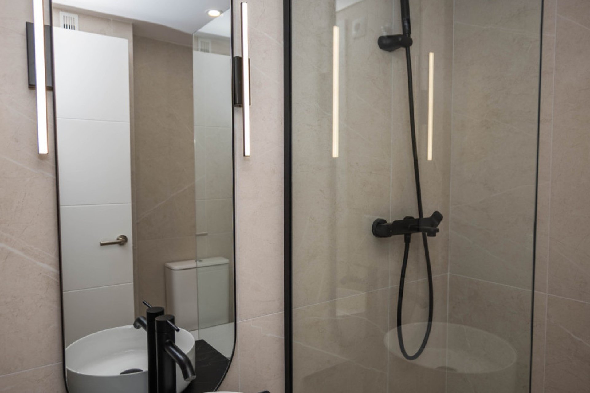 Reventa - Apartamento / piso -
Torrevieja - Playa del Cura