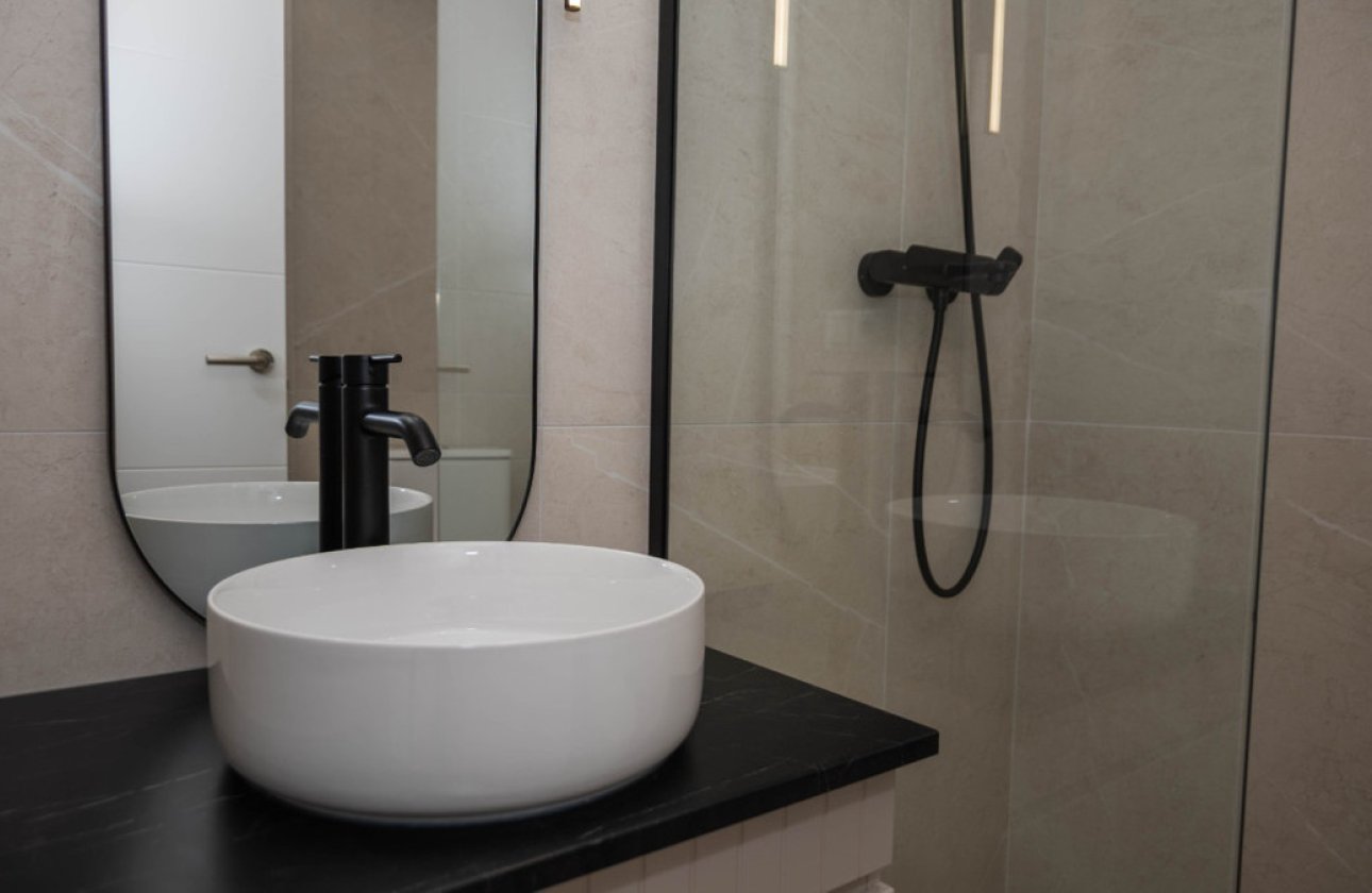 Reventa - Apartamento / piso -
Torrevieja - Playa del Cura