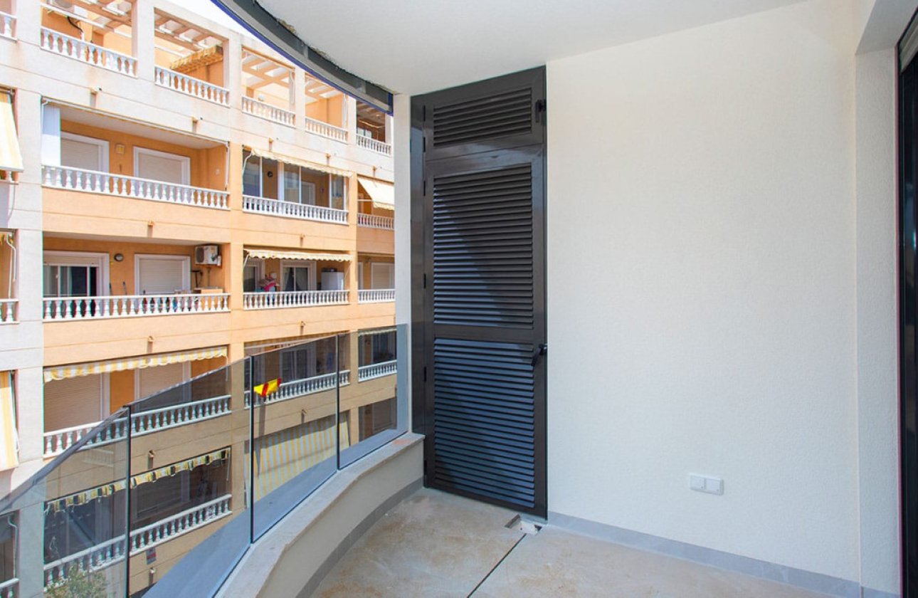 Reventa - Apartamento / piso -
Torrevieja - Playa del Cura