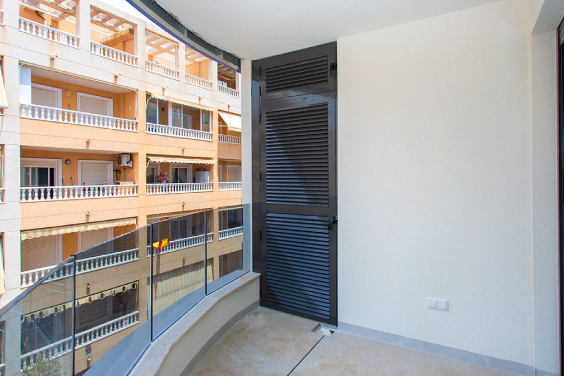 Reventa - Apartamento / piso -
Torrevieja - Playa del Cura