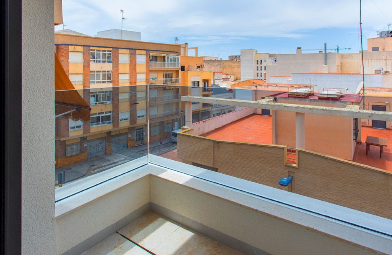 Reventa - Apartamento / piso -
Torrevieja - Playa del Cura