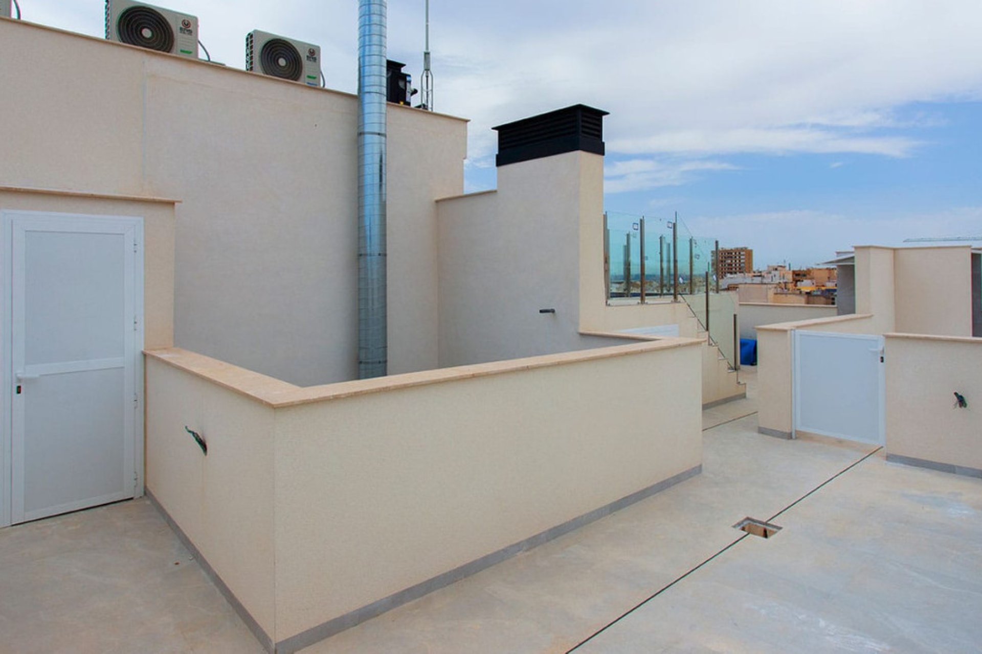 Reventa - Apartamento / piso -
Torrevieja - Playa del Cura