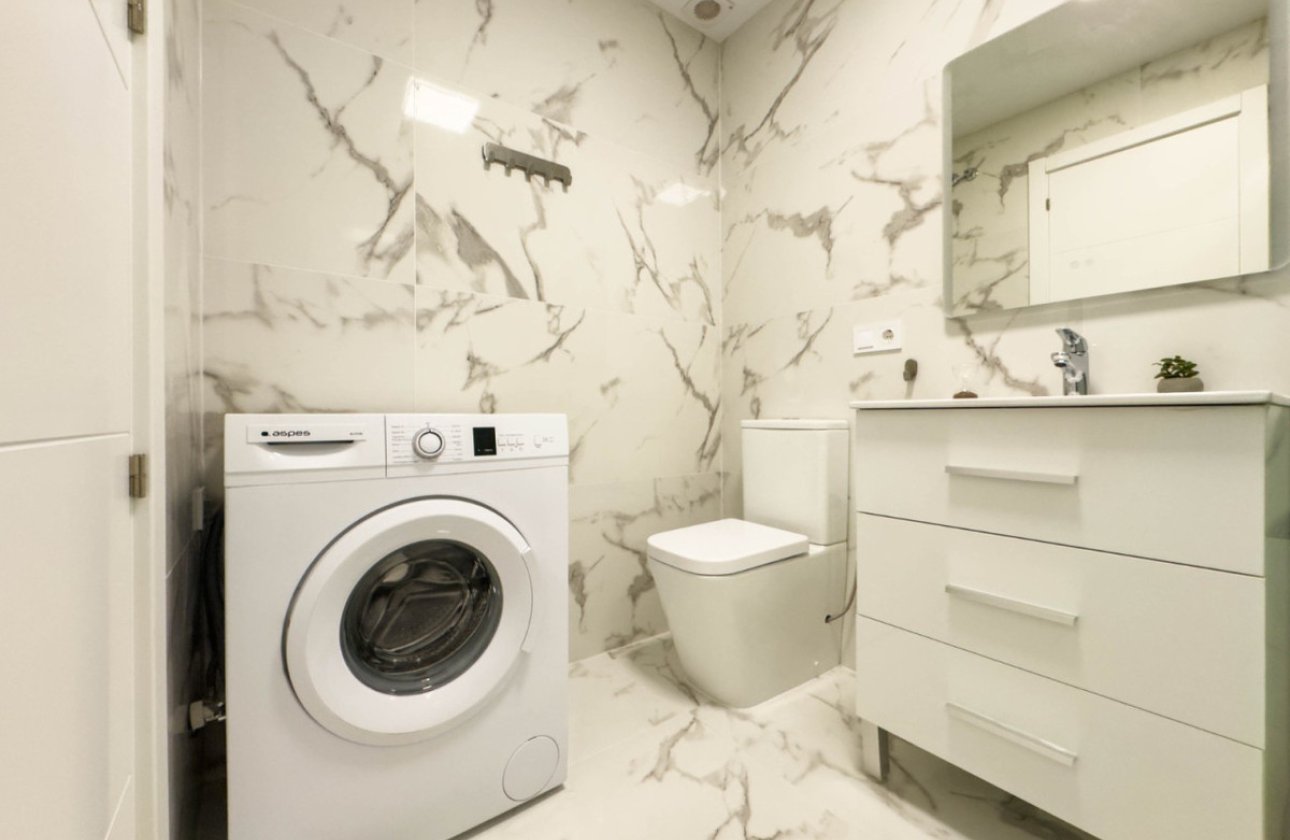 Reventa - Apartamento / piso -
Torrevieja - Playa del Cura