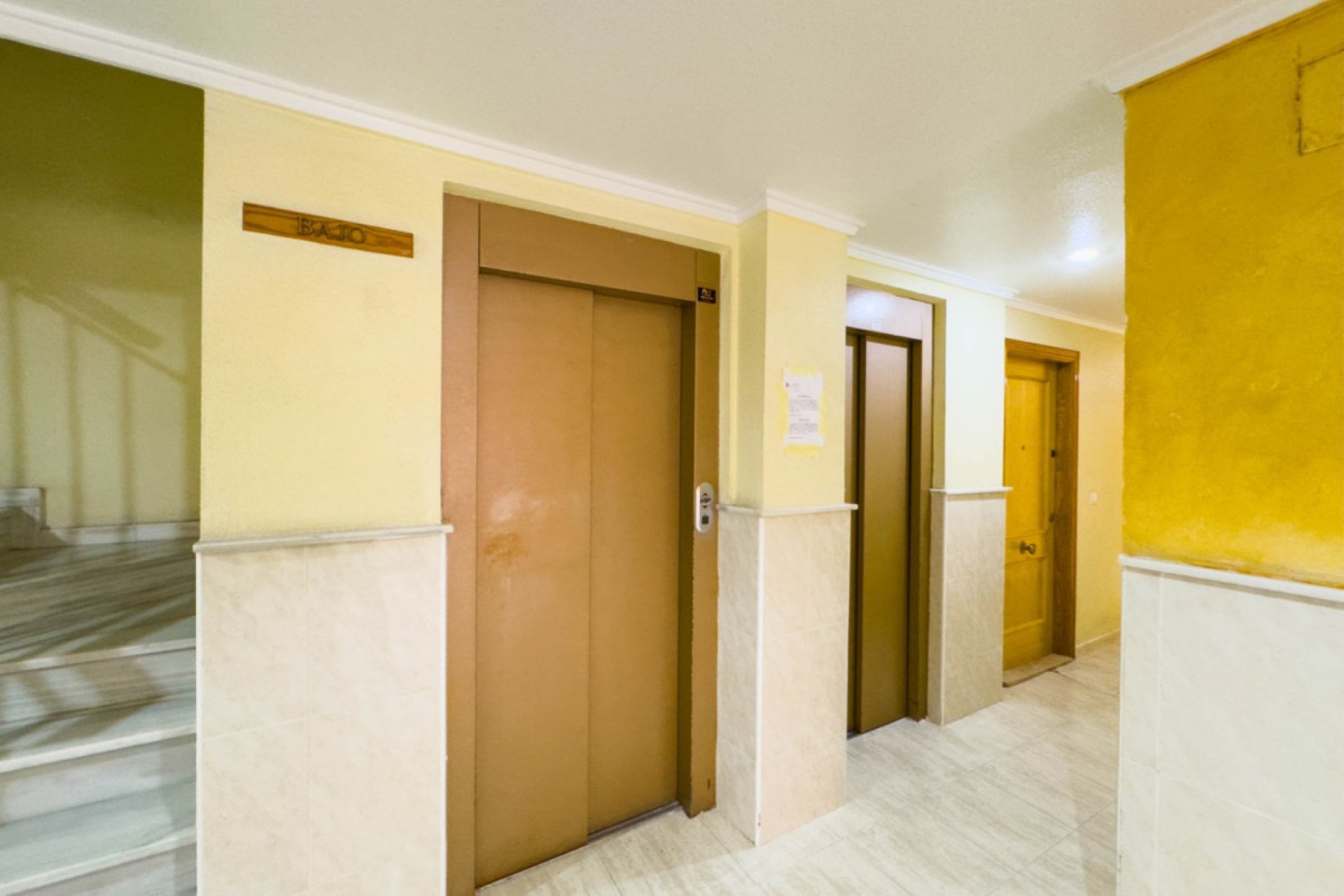 Reventa - Apartamento / piso -
Torrevieja - Playa del Cura