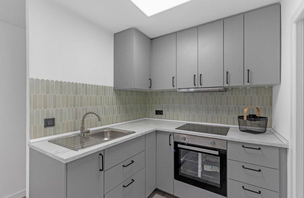 Reventa - Apartamento / piso -
Torrevieja - Playa del Cura