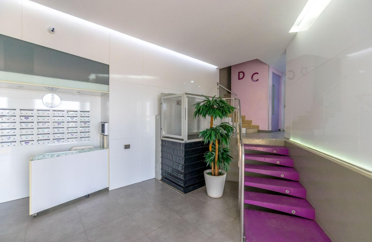 Reventa - Apartamento / piso -
Torrevieja - Playa del Cura