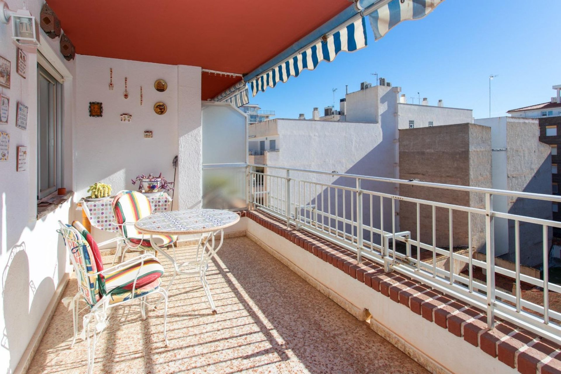 Reventa - Apartamento / piso -
Torrevieja - Playa del Cura
