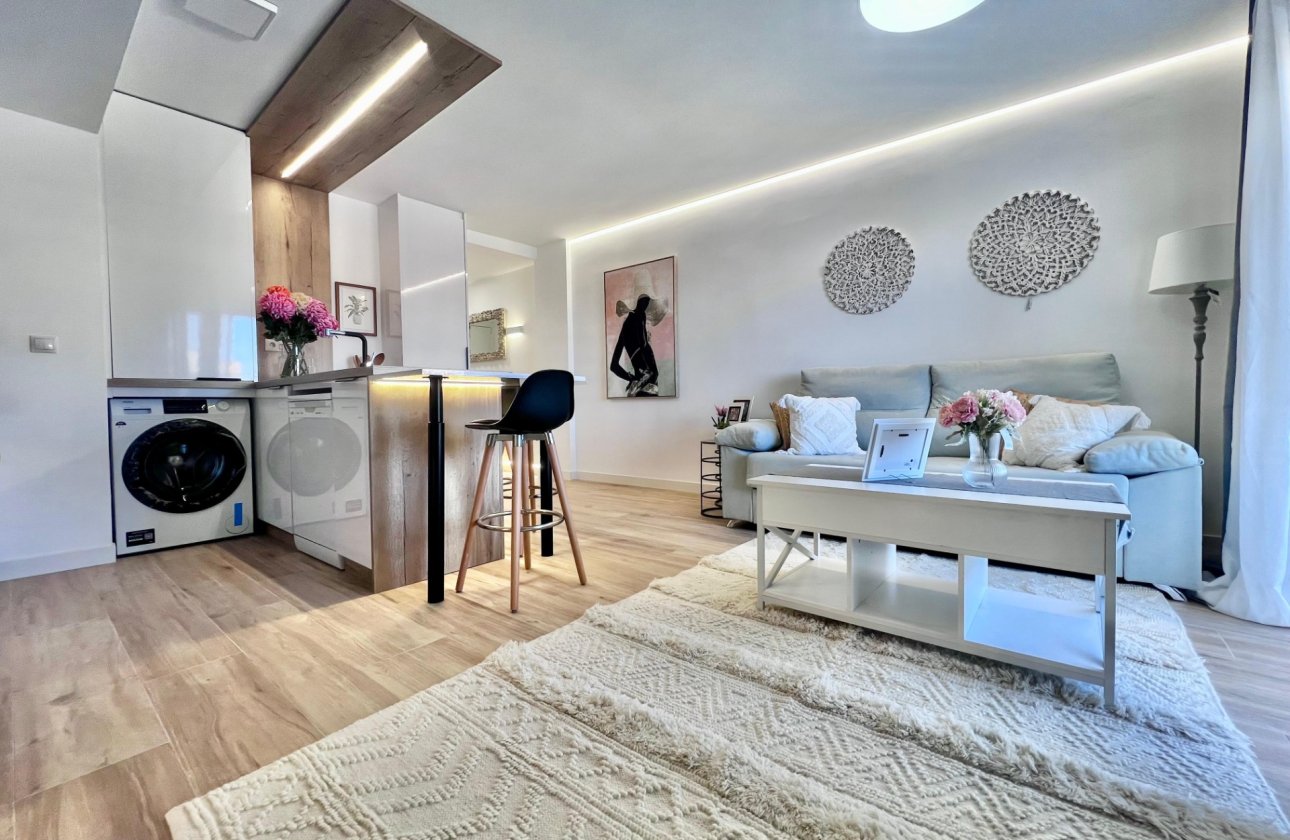 Reventa - Apartamento / piso -
Torrevieja - Punta Prima