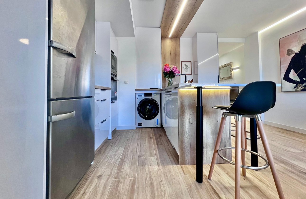 Reventa - Apartamento / piso -
Torrevieja - Punta Prima