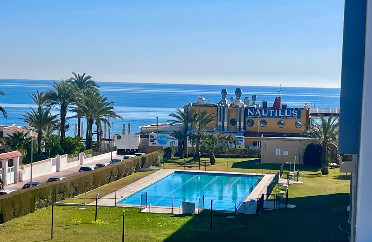 Reventa - Apartamento / piso -
Torrevieja - Punta Prima