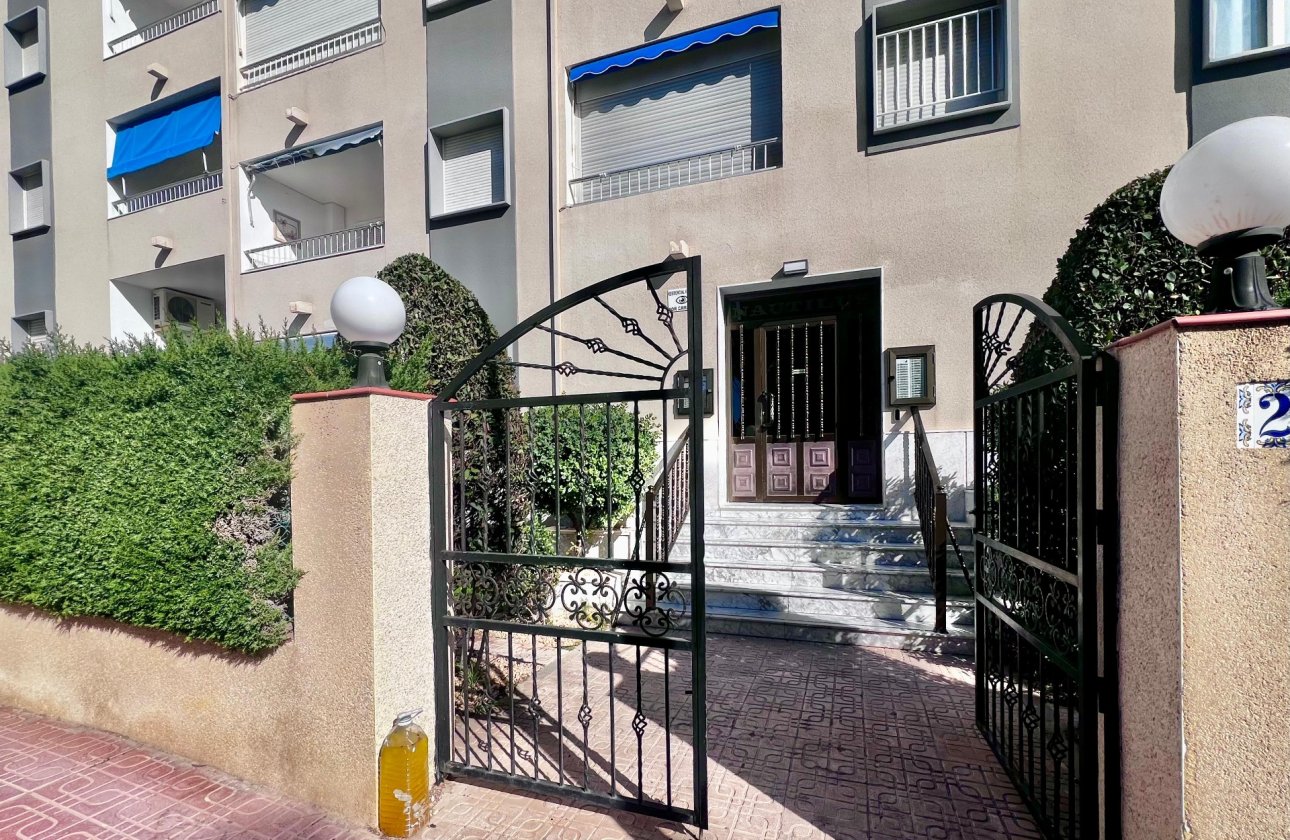 Reventa - Apartamento / piso -
Torrevieja - Punta Prima