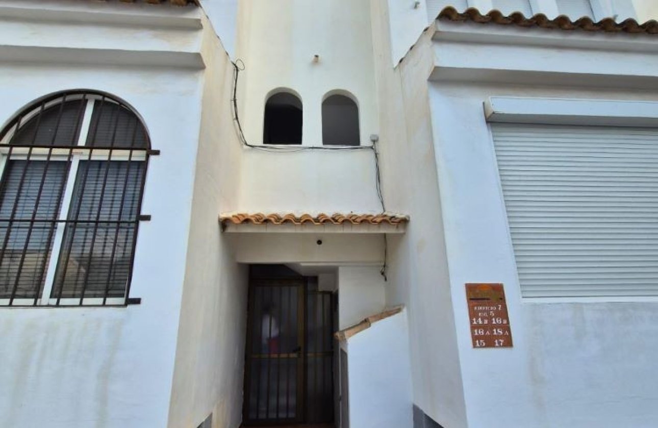 Reventa - Apartamento / piso -
Torrevieja - Torrevieja Centro