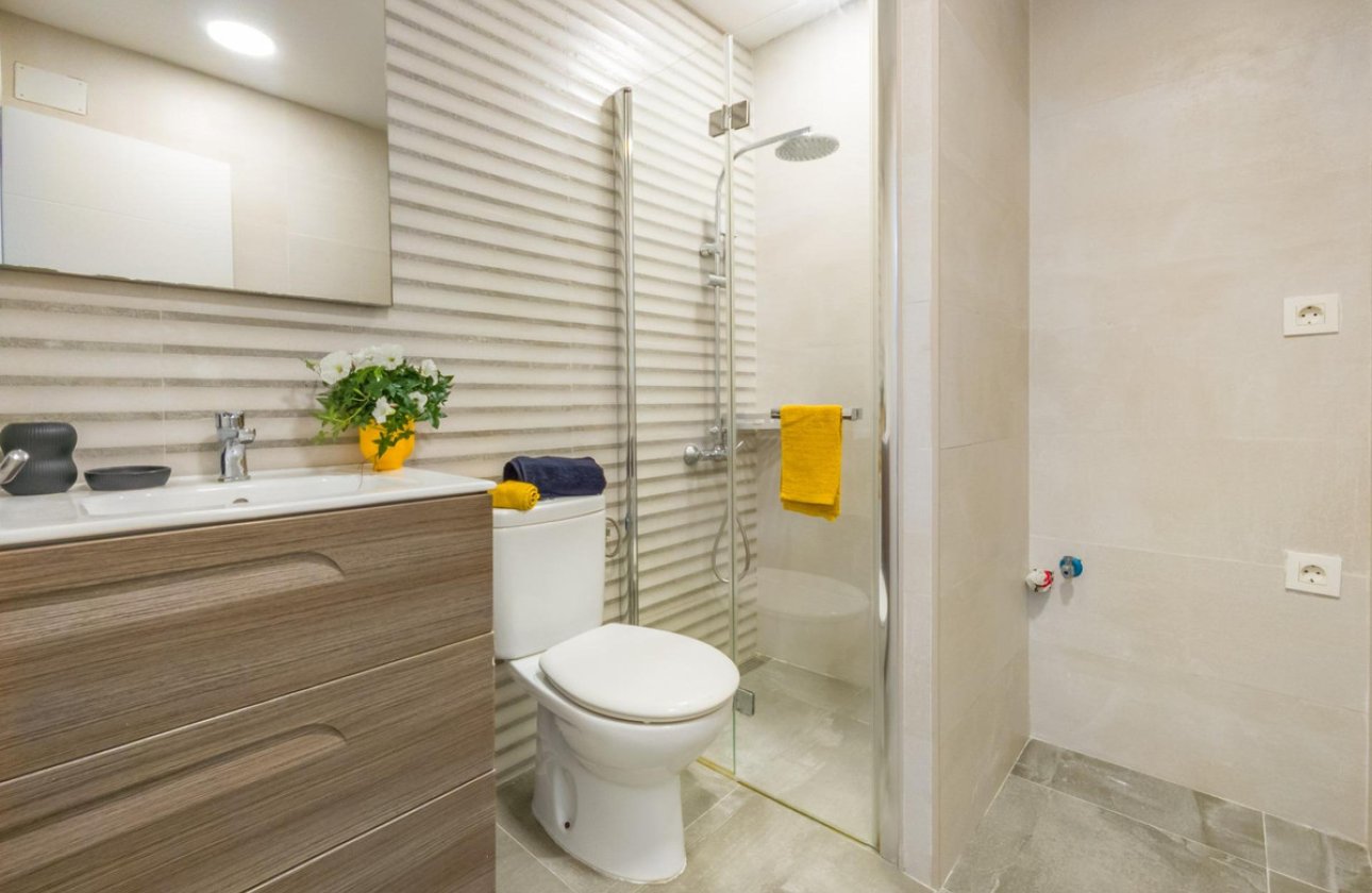 Reventa - Apartamento / piso -
Torrevieja - Torrevieja Centro