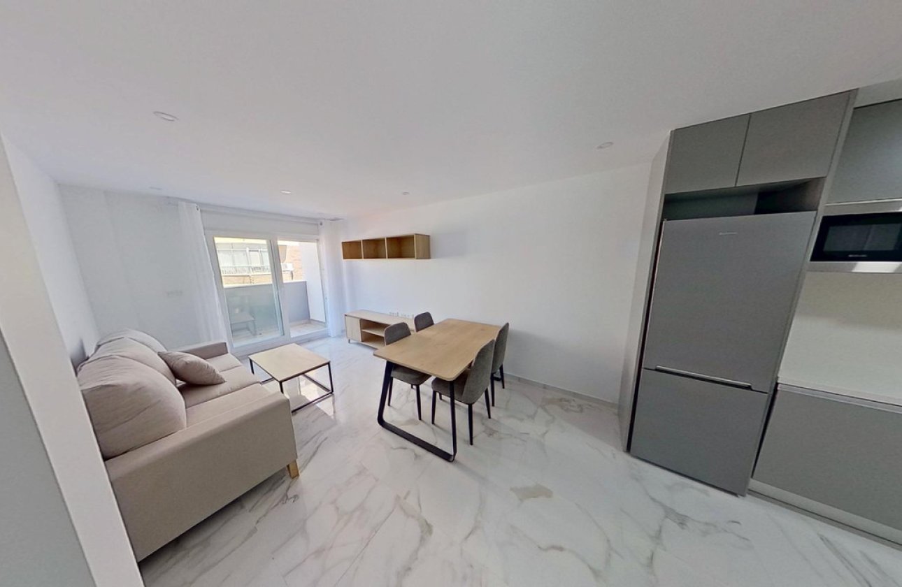 Reventa - Apartamento / piso -
Torrevieja - Torrevieja Centro