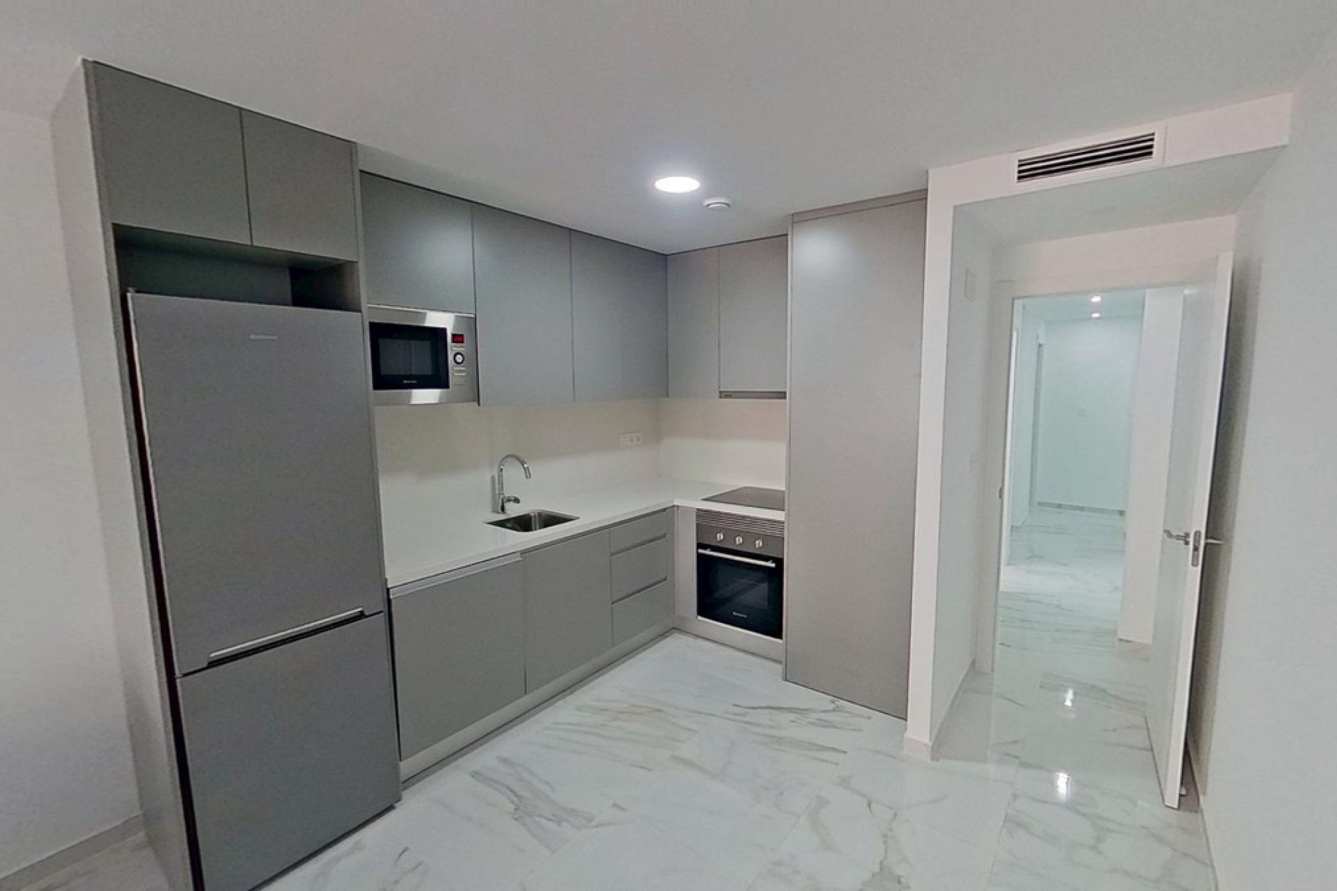 Reventa - Apartamento / piso -
Torrevieja - Torrevieja Centro