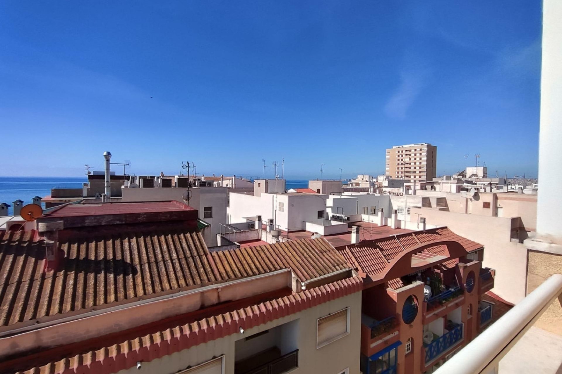 Reventa - Apartamento / piso -
Torrevieja - Torrevieja Centro