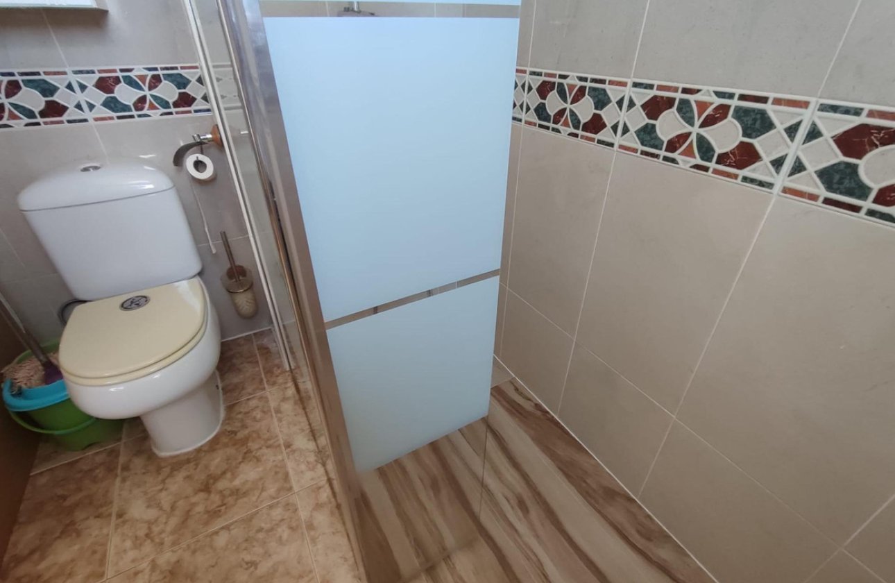Reventa - Apartamento / piso -
Torrevieja - Torrevieja Centro