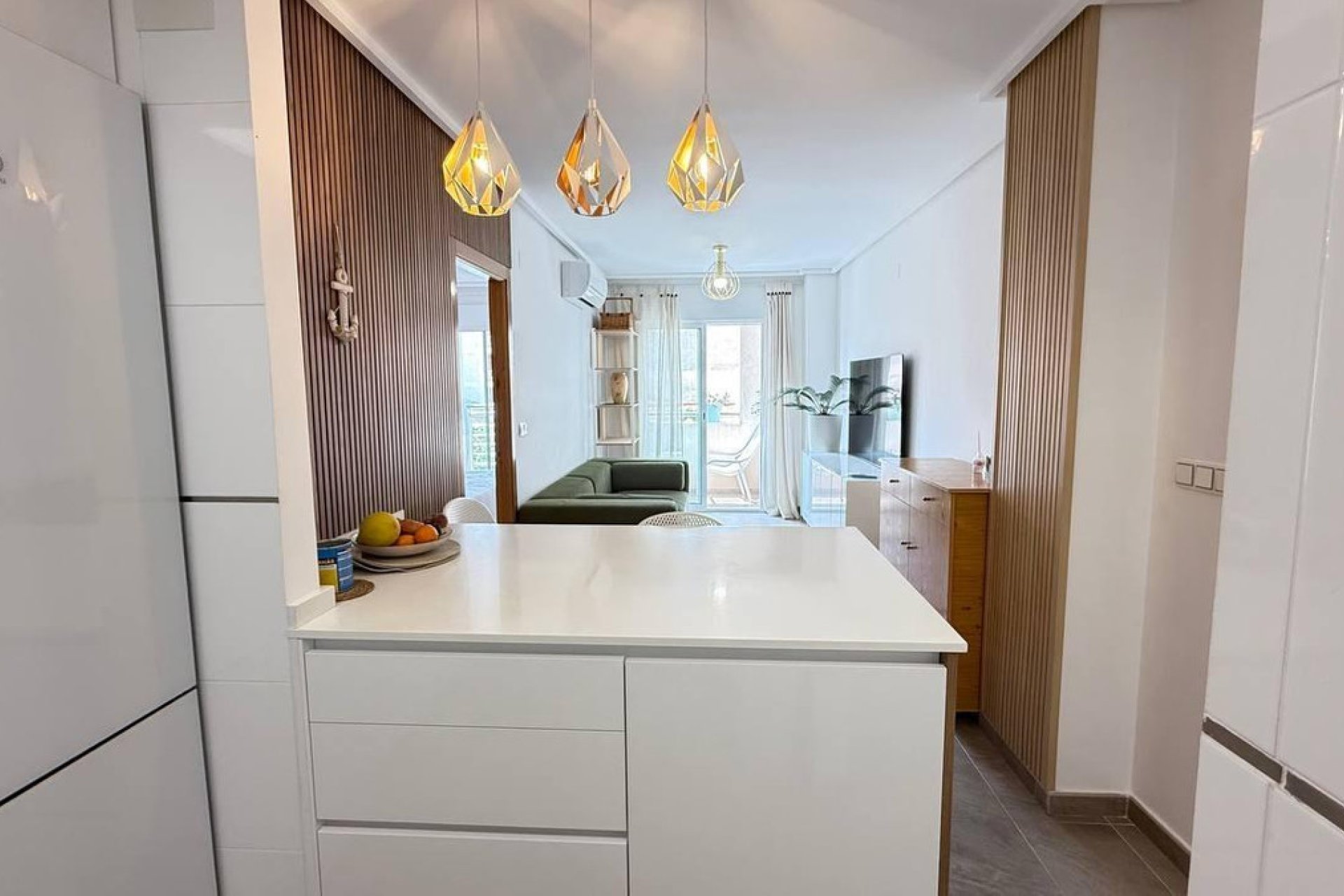 Reventa - Apartamento / piso -
Torrevieja - Torrevieja Centro