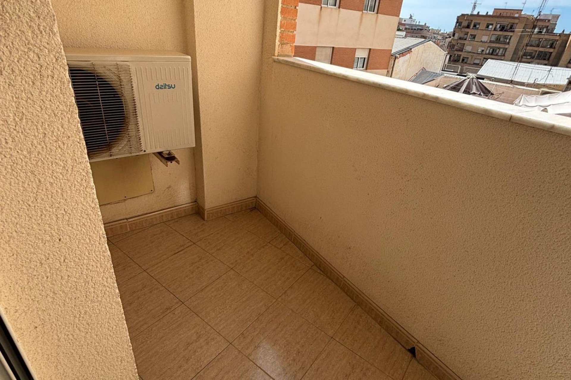 Reventa - Apartamento / piso -
Torrevieja - Torrevieja Centro