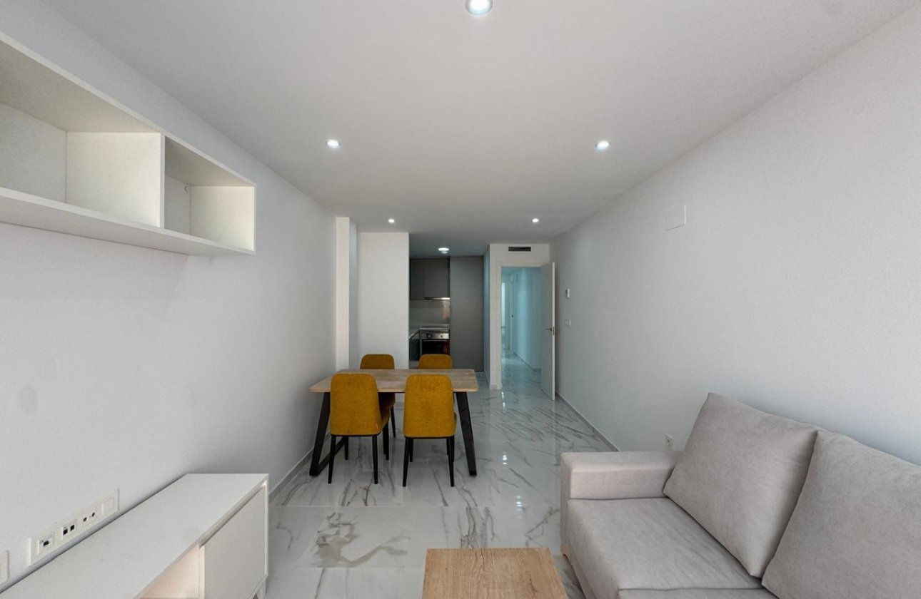 Reventa - Apartamento / piso -
Torrevieja - Torrevieja Centro