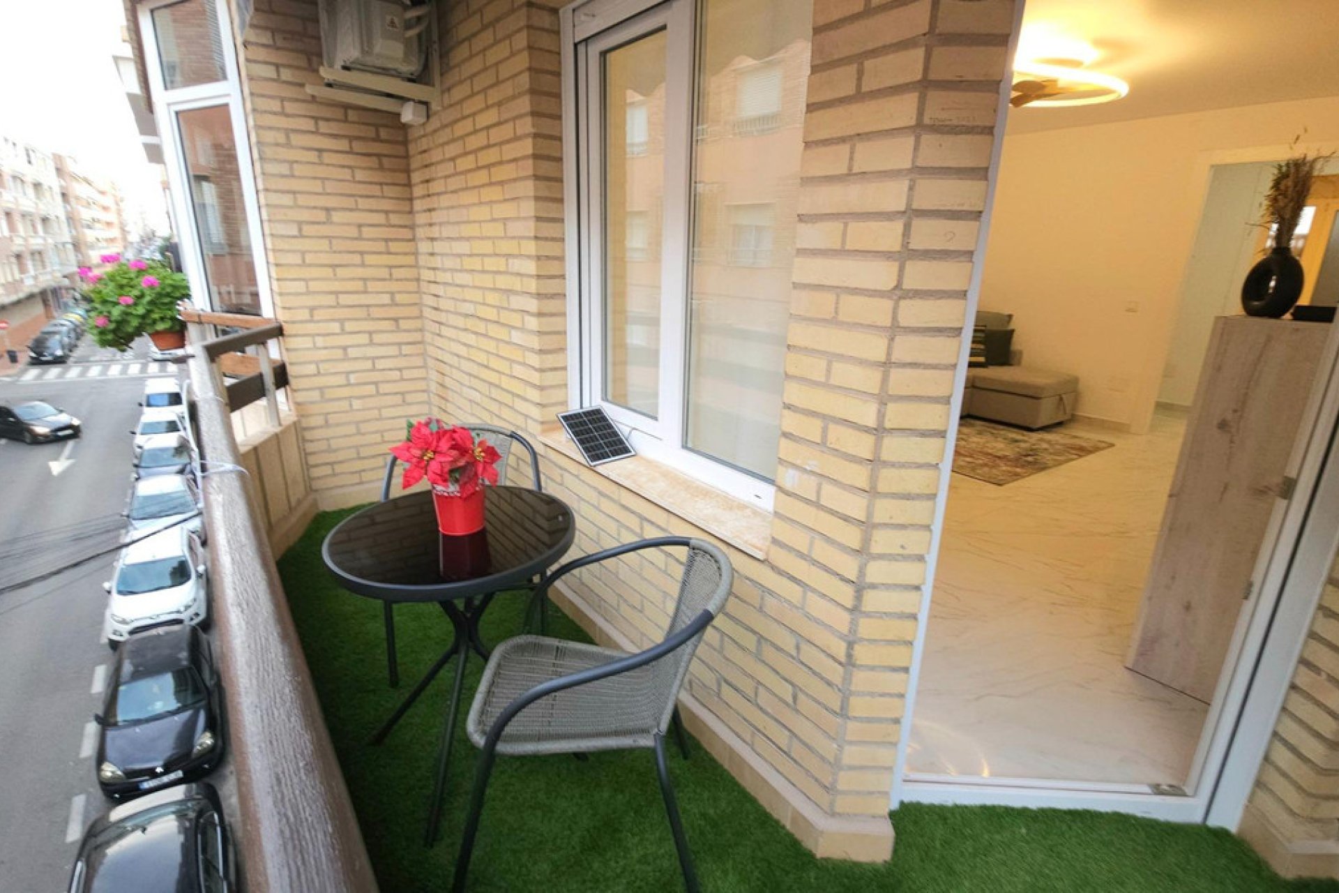 Reventa - Apartamento / piso -
Torrevieja - Torrevieja Centro