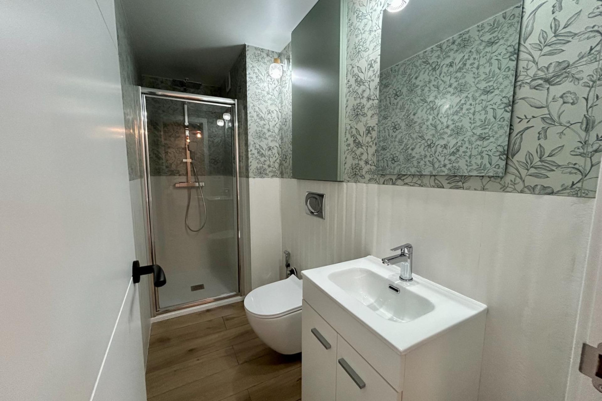 Reventa - Apartamento / piso -
Torrevieja - Torrevieja Centro