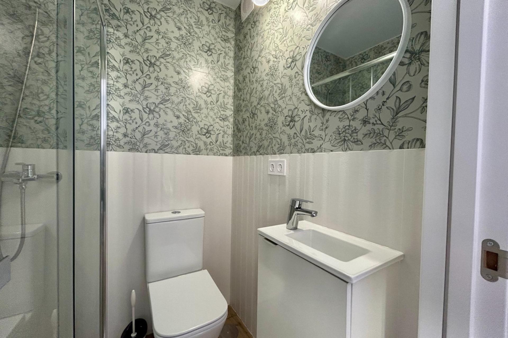 Reventa - Apartamento / piso -
Torrevieja - Torrevieja Centro