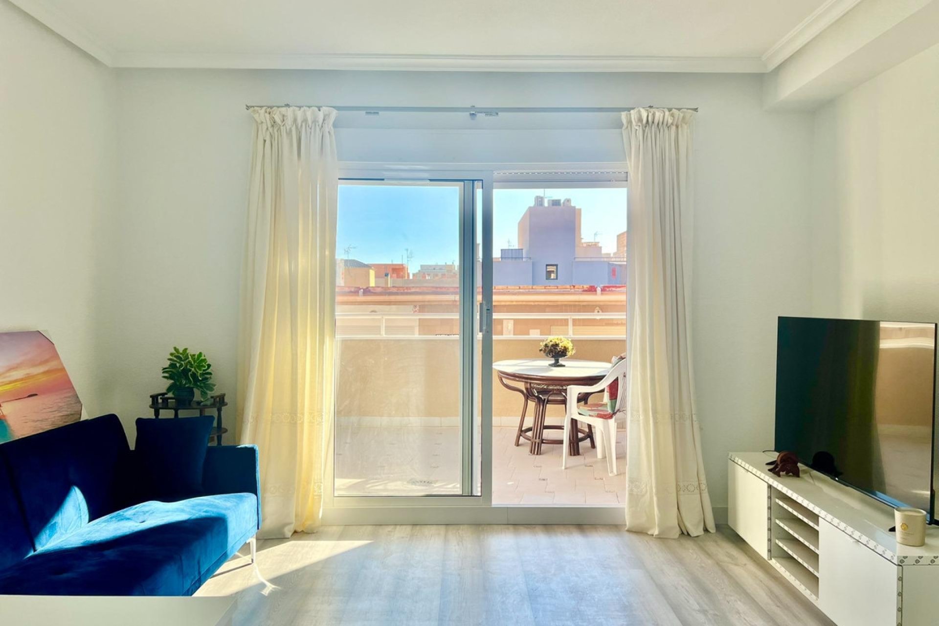 Reventa - Apartamento / piso -
Torrevieja - Torrevieja Centro